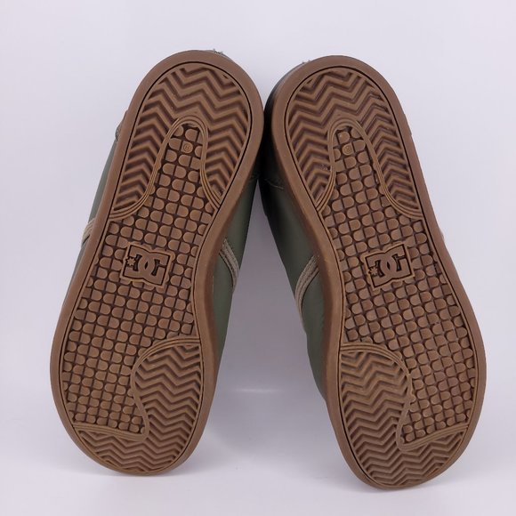 DC Skateboard Shoes 302850 Village High Chukka - Picture 9 of 11